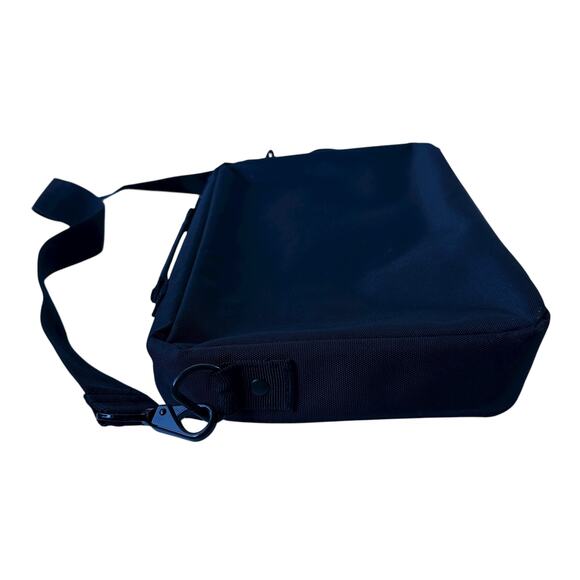 Vintage Fiorucci Crossbody Bag Black Canvas Red Heart Messenger 11"x7.5"x2" - Picture 8 of 11